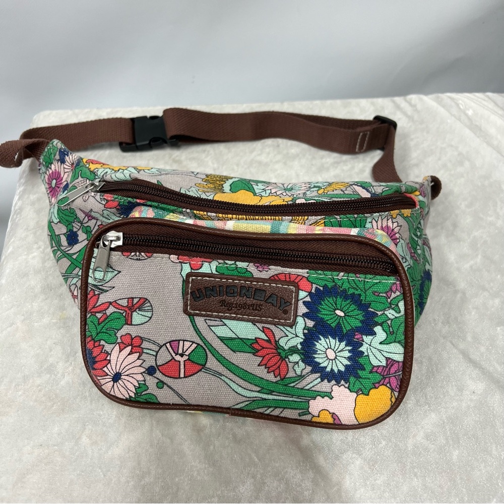 Unionbay Floral Crossbody Bag Fanny pack 3 zippered compartments